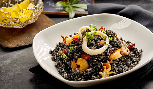 Here is Why You Should Include Black Rice in Your Diet